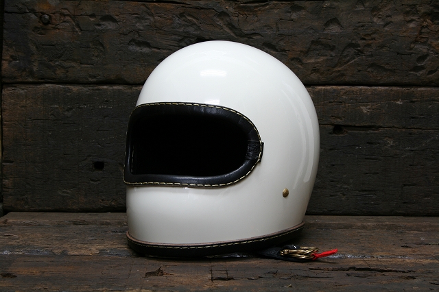 入荷情報 ベビースター レザーリムショットアイボリーxブラック プロト