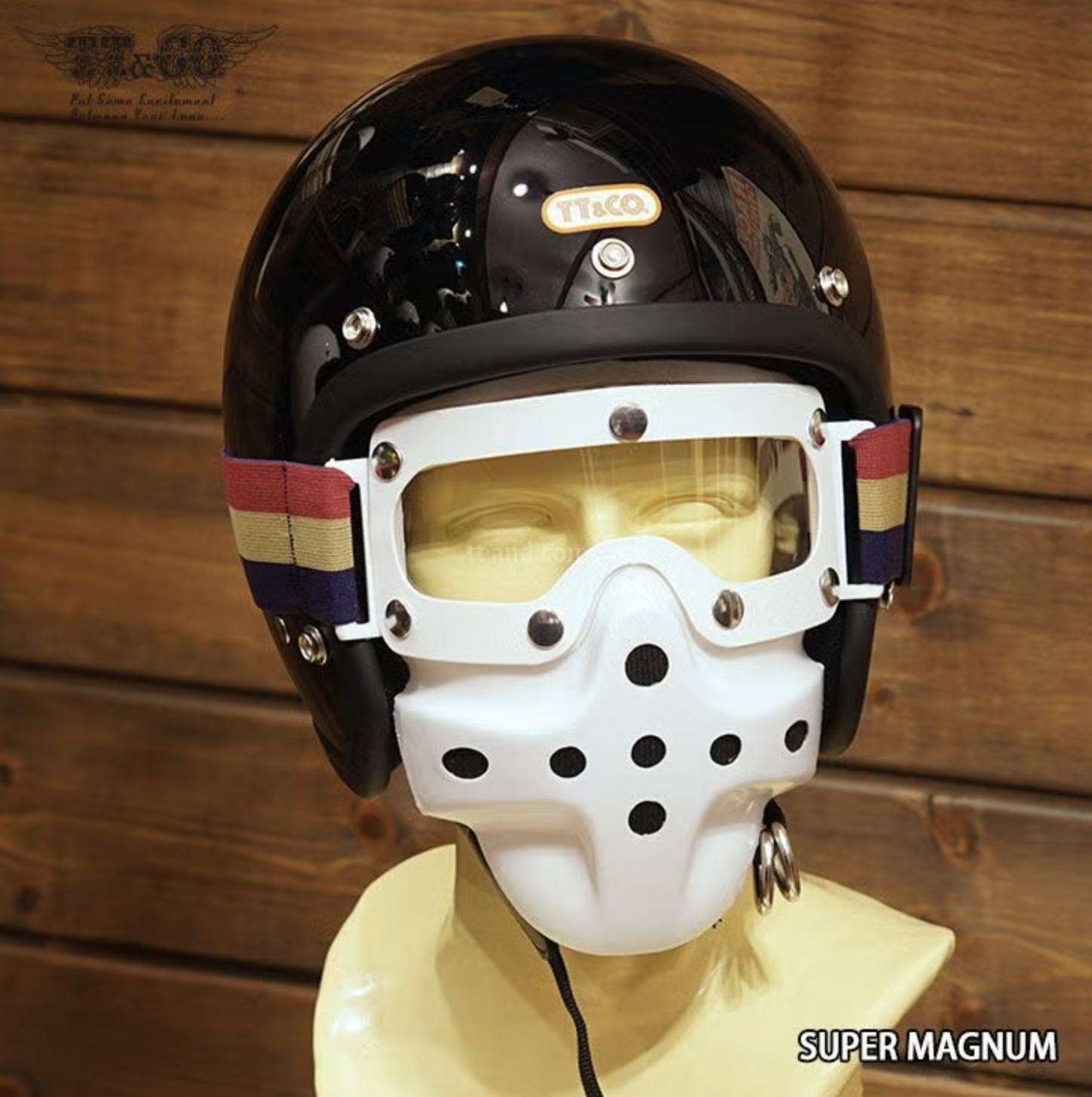 レースフェイスはジェットヘルメットで使えるモトクロス生まれの