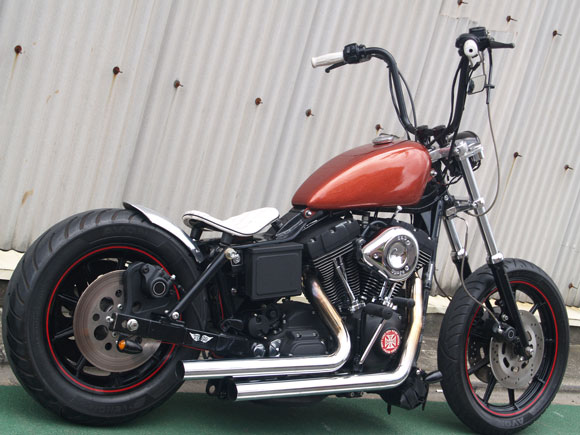 TC88 FXD ROLAND SANDS風 ハーレーダビッドソン｜HARLEY DAVIDSON